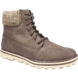 White Mountain Kudrow Ankle Style Boots